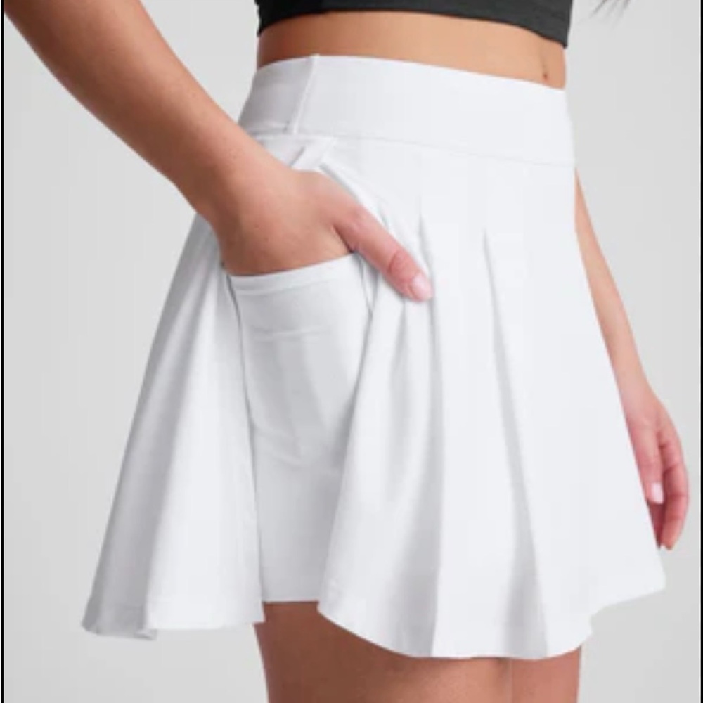 Beyond Yoga White Golf/Tennis Skirt